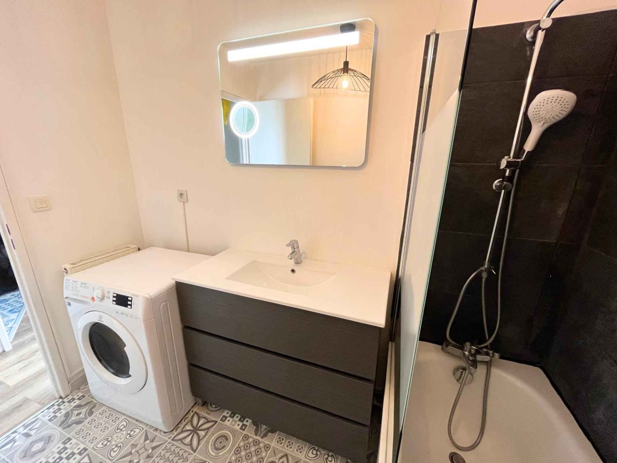 L'escale - T3 Cosy - Parking, Rer A Et Disneyland * Bussy-Saint-Georges